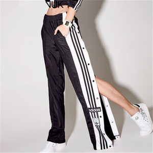 adidas三叶草新款女子侧开排扣跑步运动休闲透气直筒长裤潮gn2807