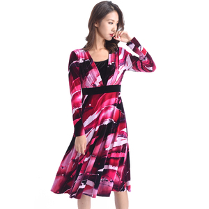 秀巧8815《深v時尚恋情故事》高端系列印花絲絨魅力大摆连衣裙