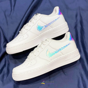 nike air force 1 lv8 彩虹像素白镭射空军一号板鞋女cw1577-100