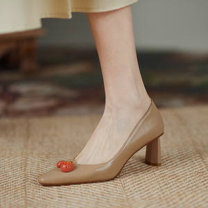 女士鞋子春季休闲