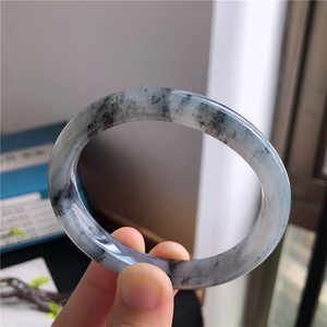 7月新品 鸿玉翡翠54圈口冰糯种飘乌鸡贵妃手镯女款 正品 2a90709