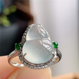 4月新品 鸿玉翡翠18k金镶嵌冰种起光白冰招财葫芦精美戒指a770422
