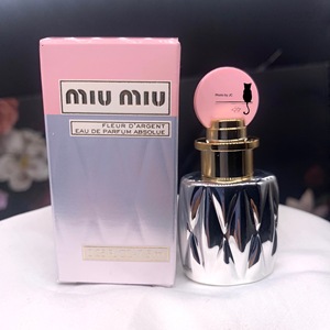 miumiu第四代银色之花女士香水小样7.5ml 粉盖银瓶铃兰花香无喷头