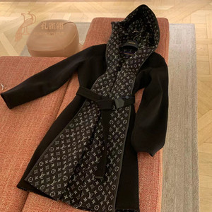 louis vuitton/路易威登女士双面安哥拉羊绒围裹式连帽大衣1a4pe7