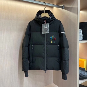 moncler/蒙口冬季新款男女情侣款连帽羽绒服时尚滑雪服保暖外套