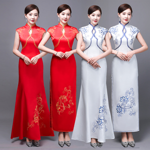 礼仪小姐旗袍