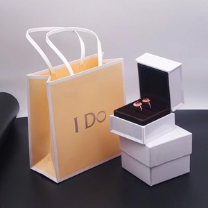 适用ido戒指盒钢琴烤漆婚礼戒指盒情侣对戒盒项链钻戒盒子高级感