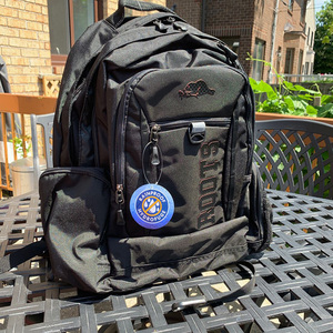 加拿大国民品牌roots中学生书包初中生书包 比较大