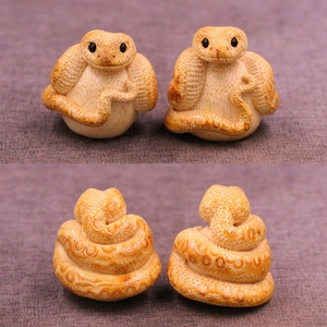 根雕蛇