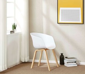 黑尔北欧实木餐椅创意设计师椅塑料扶手洽谈休闲靠背椅会议办公椅