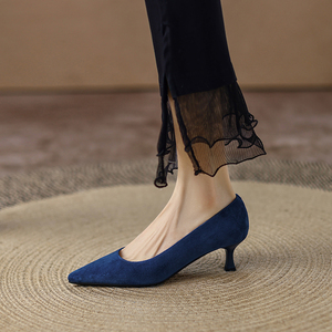 猫跟高跟鞋5cm尖头