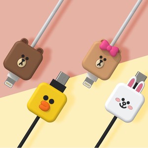 LINE FRIENDS布朗熊适用于苹果数据线保护套TYPE-C防断硅胶咬线器