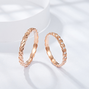 18k彩金菱形镶嵌钻石戒指女 玫瑰金钻戒情侣对戒定制结婚订婚戒男