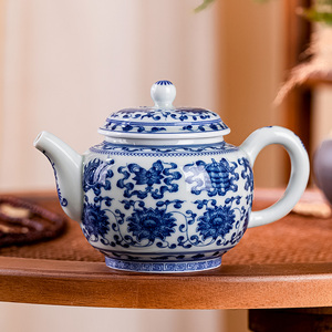 景德镇青花瓷缠枝八宝茶壶功夫茶具泡茶茶壶仿古中国风家用分茶器