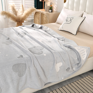冬季雪花绒印花毛毯办公室沙发午睡保暖床单珊瑚法兰绒毯子床上用