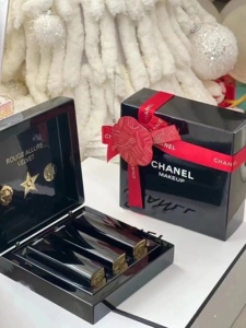 香奈儿口红o套盒 3支装 627 257 138色号