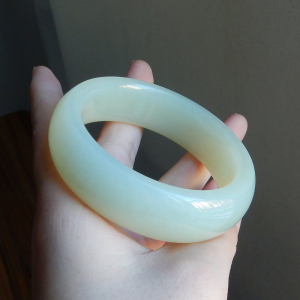 4克纯天然和田玉手镯53mm俄料青白玉宽条女士玉镯子玉石