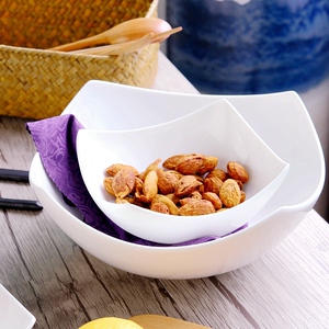 景德镇创意纯白色家用骨瓷碗个性小碗韩式日式陶瓷餐具米饭碗汤碗