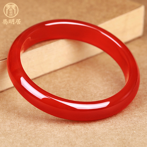 红翡翠手镯红色