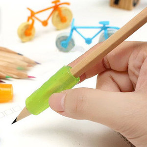 deli得力0507握笔器 铅笔笔套 握笔护套 学生握笔套 矫正握笔姿势