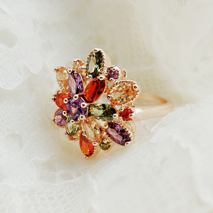 欧美五彩色水晶戒指女 蒙娜丽莎aaa锆石戒指大气指环中指十指饰品