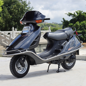 原装二手本田ch大白鲨125cc水冷燃油男女装踏板车经典摩托车整车