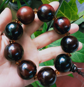 正宗天然西藏牦牛角手串手链血红 牦牛角手串念珠 配三通22佛珠