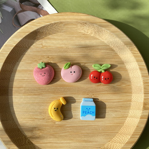可爱草莓香蕉牛奶盒水果diy卡通小配件奶油胶手机壳发夹胸针材料
