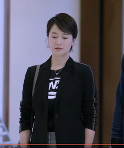 如果岁月可回头景雅左小青同款衣服2020春秋新款韩版设计感西装女