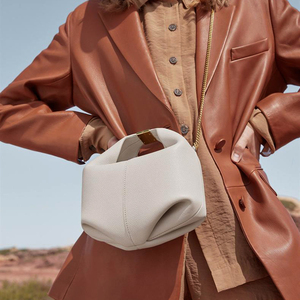 新款通勤时尚个性独特包包单肩斜挎女包便当包手拿包高级感手提包