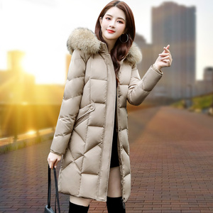 白鸭绒羽绒服女冬中长款2021年新款冬季爆款时尚真大毛领加厚外套