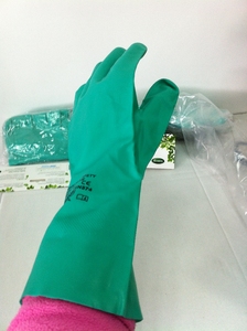 100AN牌加厚绿色防化学丁腈橡胶手套耐酸碱防腐蚀可重复使用