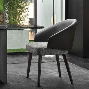 意式餐椅现代简约家用实木椅现代休闲餐厅时尚创意靠背科技布椅子
