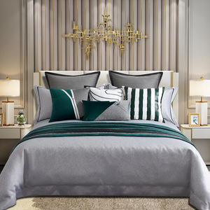 软装家居样板间样板房床上用品时尚简约轻奢绿色几何条纹12件套