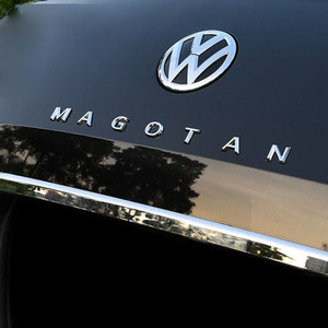 适用于大众新迈腾b8改装magotan英文字母后尾箱车标贴b7装饰配件