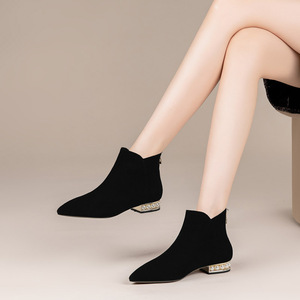短靴女秋冬季新款磨砂皮尖头平底靴黑色短筒真皮平跟及踝靴女靴子