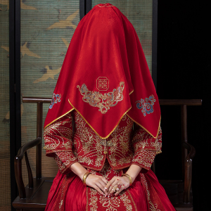 新娘红盖头2022结婚红色中式蒙头巾秀禾出嫁凤冠霞帔汉服明制头纱