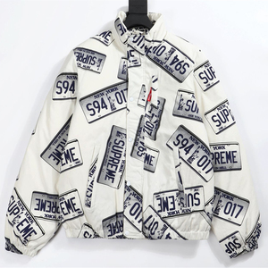 supreme17fw license plate puffy jacket 车牌羽绒服 白鸭绒外套
