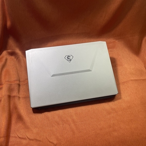 神舟炫龙tn15s二手笔记本电脑 i5-4210m&nbsp;gtx960m 2g独显 运行8g