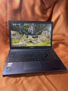 神舟 k650d笔记本 i5 4340m8g内存120g500硬盘 高配置游戏本