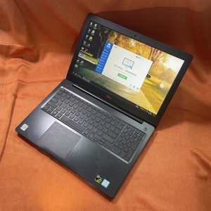 戴尔g3 3579二手笔记本电脑16g i5 8300h 250g固态十500g gtx1050