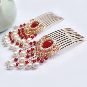 发梳古风流苏红