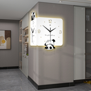 餐厅熊猫双面转角挂钟客厅家用2024新款钟表挂墙现代简约时钟壁灯