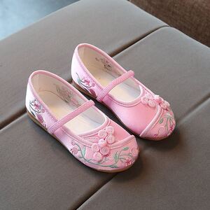 百搭复古夏季平底搭配旗袍的鞋子儿童走秀气质穿旗袍配的鞋女童