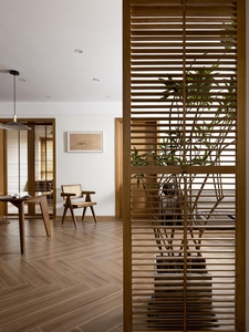 日式全实木屏风隔断客厅北欧原木玄关家用小户型简约镂空格栅定制