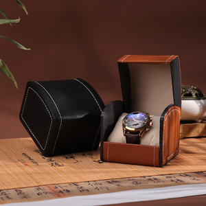 高档手表盒欧式PU皮质腕表展示盒机械表收纳盒时尚枕包手表礼盒