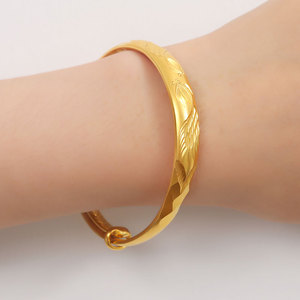 黄金手镯女民族风宽面流星雨推拉纯金镯子老人款送长辈金包银首饰