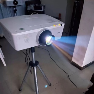 二手6000流明三洋xm1500c工程投影机户外高清投影仪商务办公白天