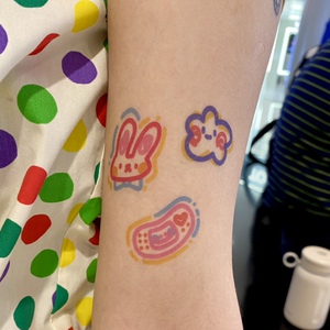 超甜力星球supersweet star可爱卡通纹身贴 兔子云朵创口贴纹身贴