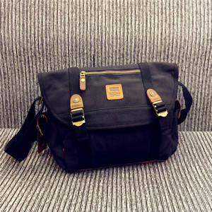 秋冬levis/李维斯帆布包男士单肩横款复古邮差包男包休闲斜挎包